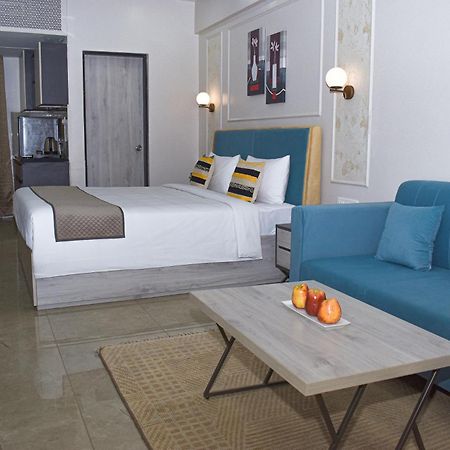 Urban Suites By Blusalzz, Jaipur - Rajasthan Luaran gambar